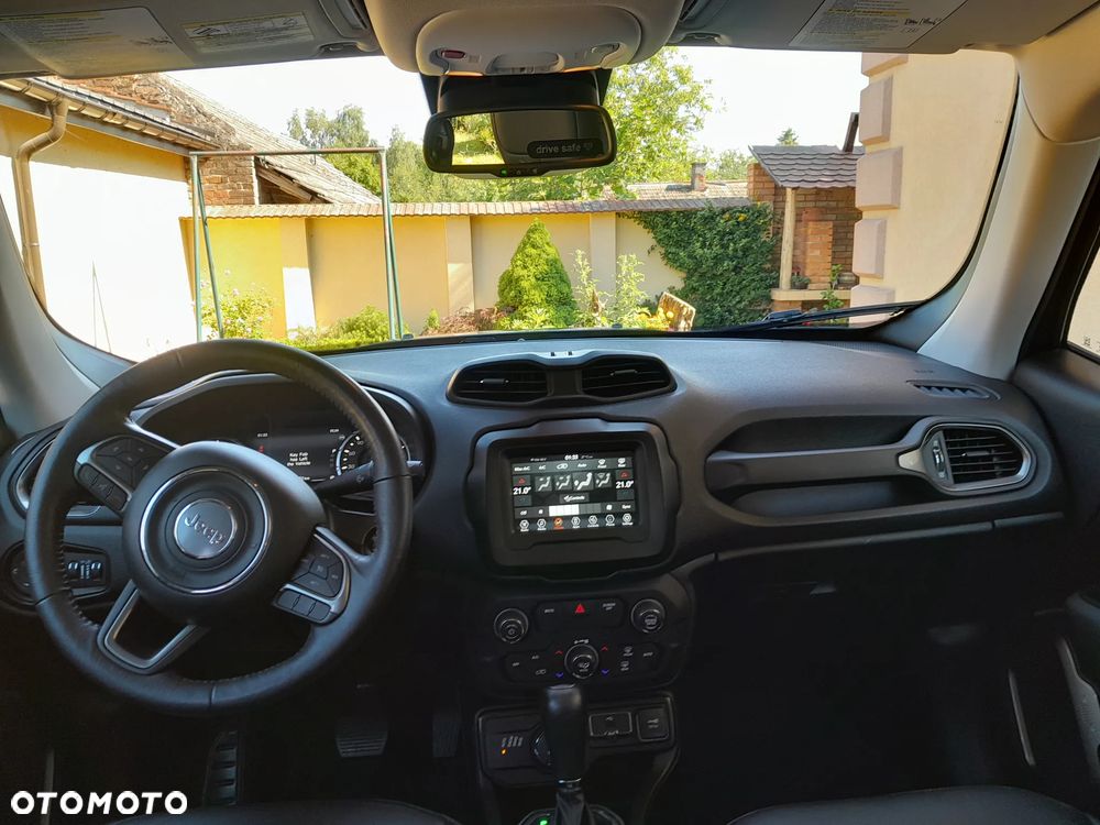 Jeep Renegade 1.3 T-GDI Active Drive Limited - 12