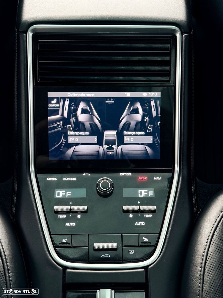 Porsche Panamera Turbo S E-Hybrid - 28