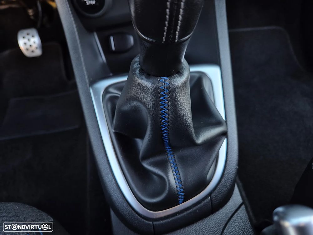 Renault Clio Sport Tourer 1.5 dCi GT Line - 28