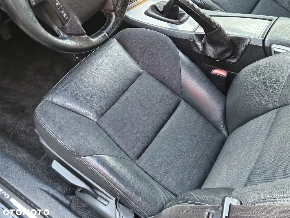 Volvo V70 2.4 Optima - 22