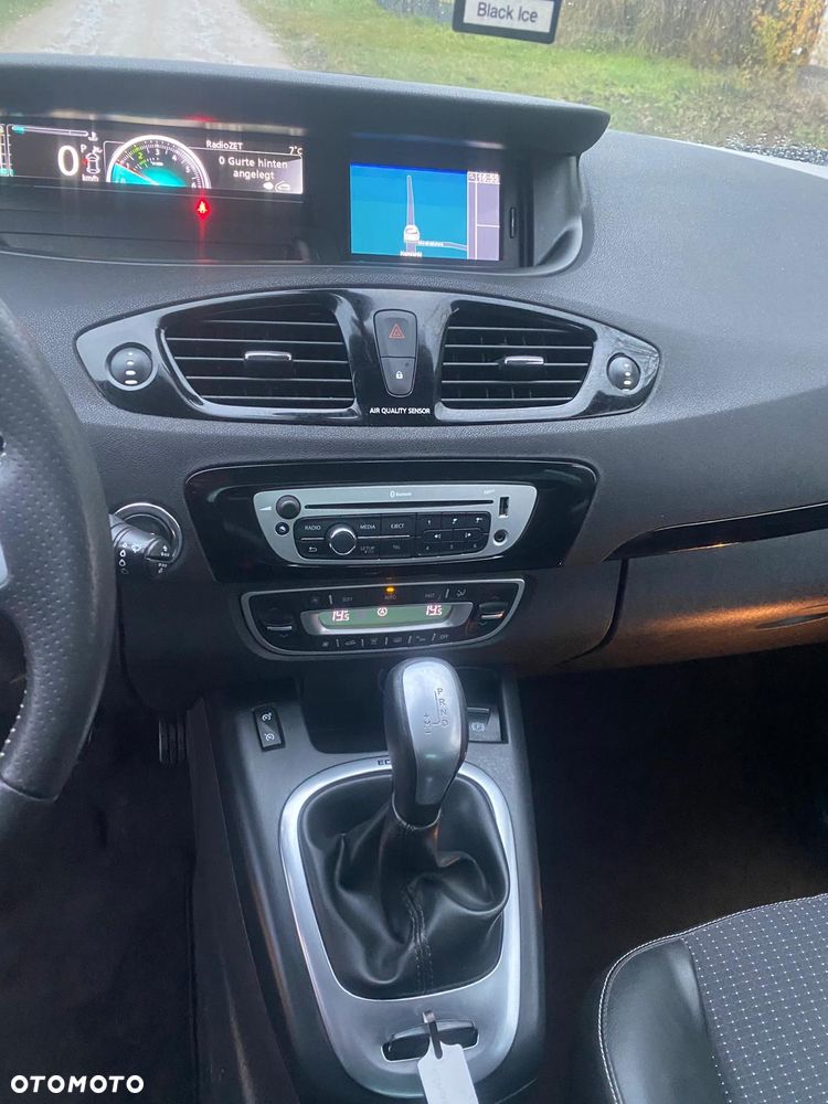 Renault Scenic 1.5dCi TomTom Edition EDC - 10