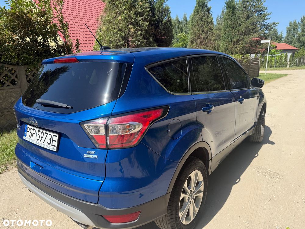 Ford Escape ver-1-5-ecoboost-awd-se - 4