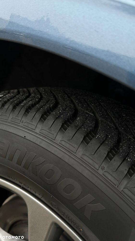 Ford Kuga 2.5 Duratec FHEV 4x4 ST-LINE X - 20