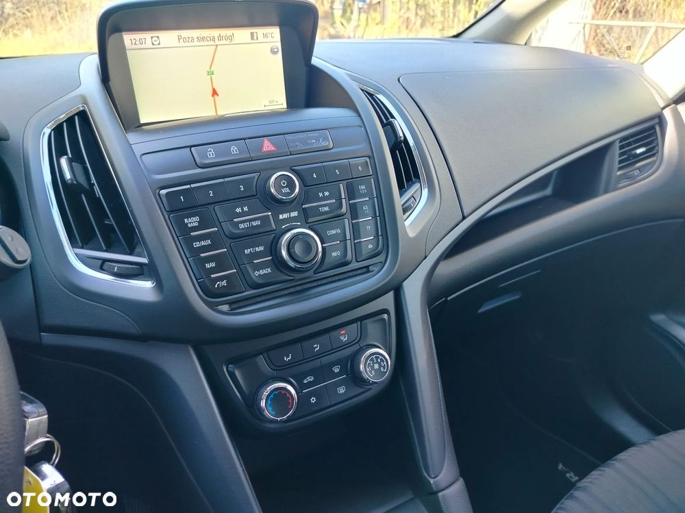 Opel Zafira 1.4 T Cosmo EcoFLEX S&S - 29
