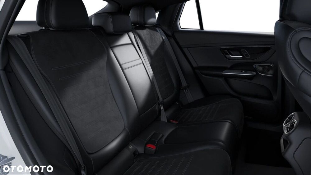 Mercedes-Benz GLC 220 d mHEV 4-Matic AMG Line - 11