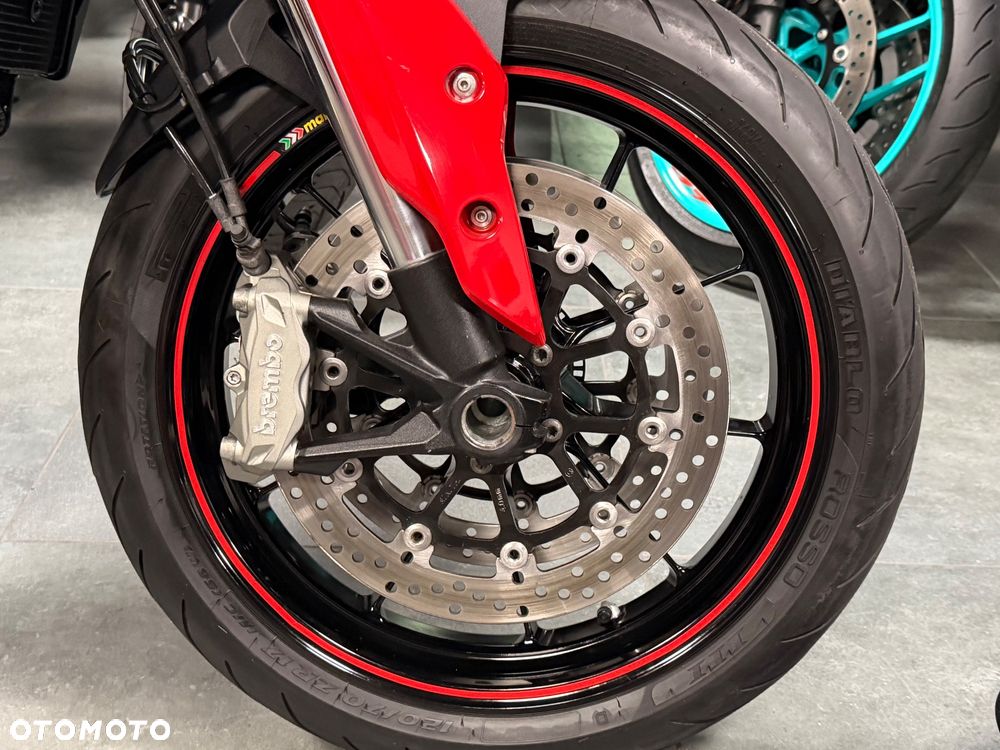 Ducati Hypermotard - 23