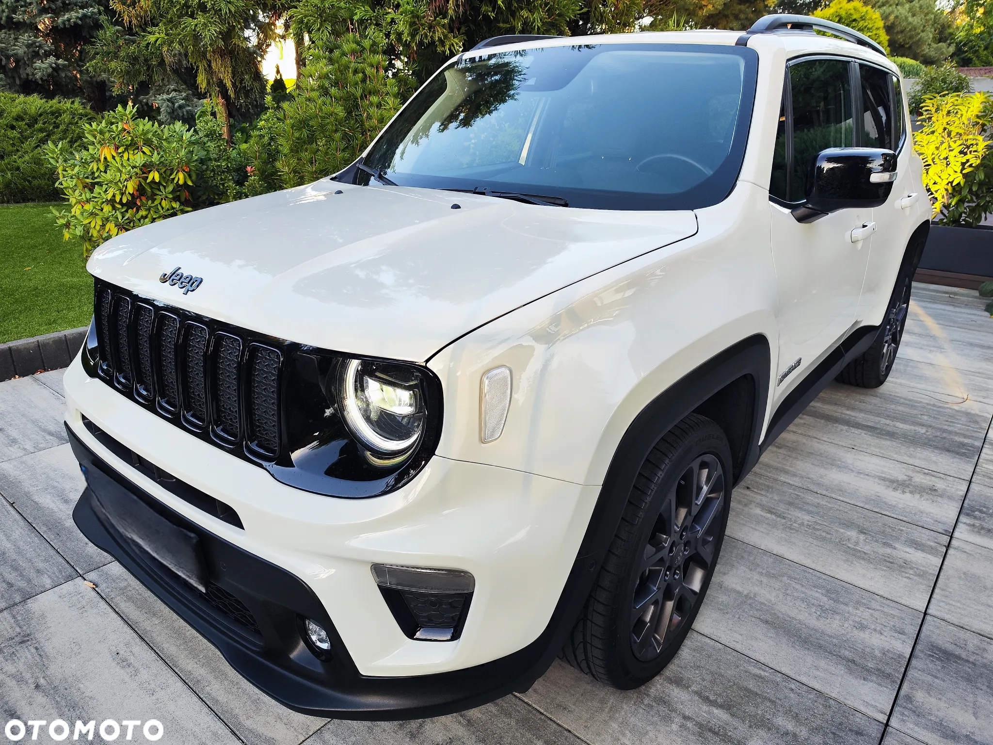 Jeep Renegade 1.5 T4 mHEV Longitude FWD S&S DCT - 3