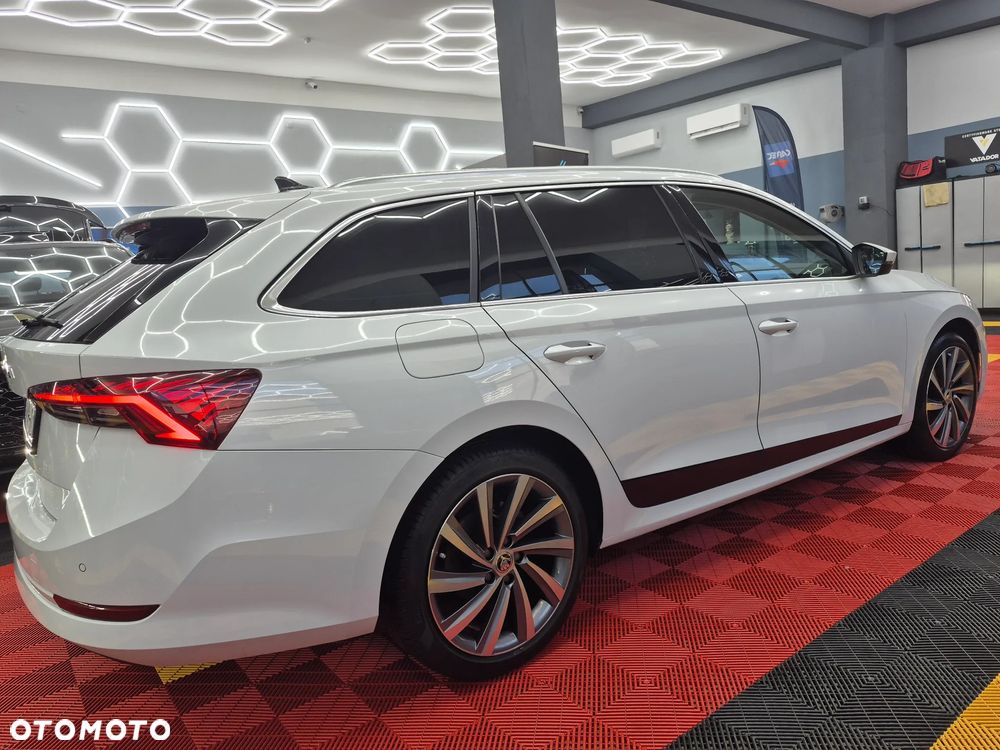 Skoda Octavia 2.0 TDI Style DSG - 8