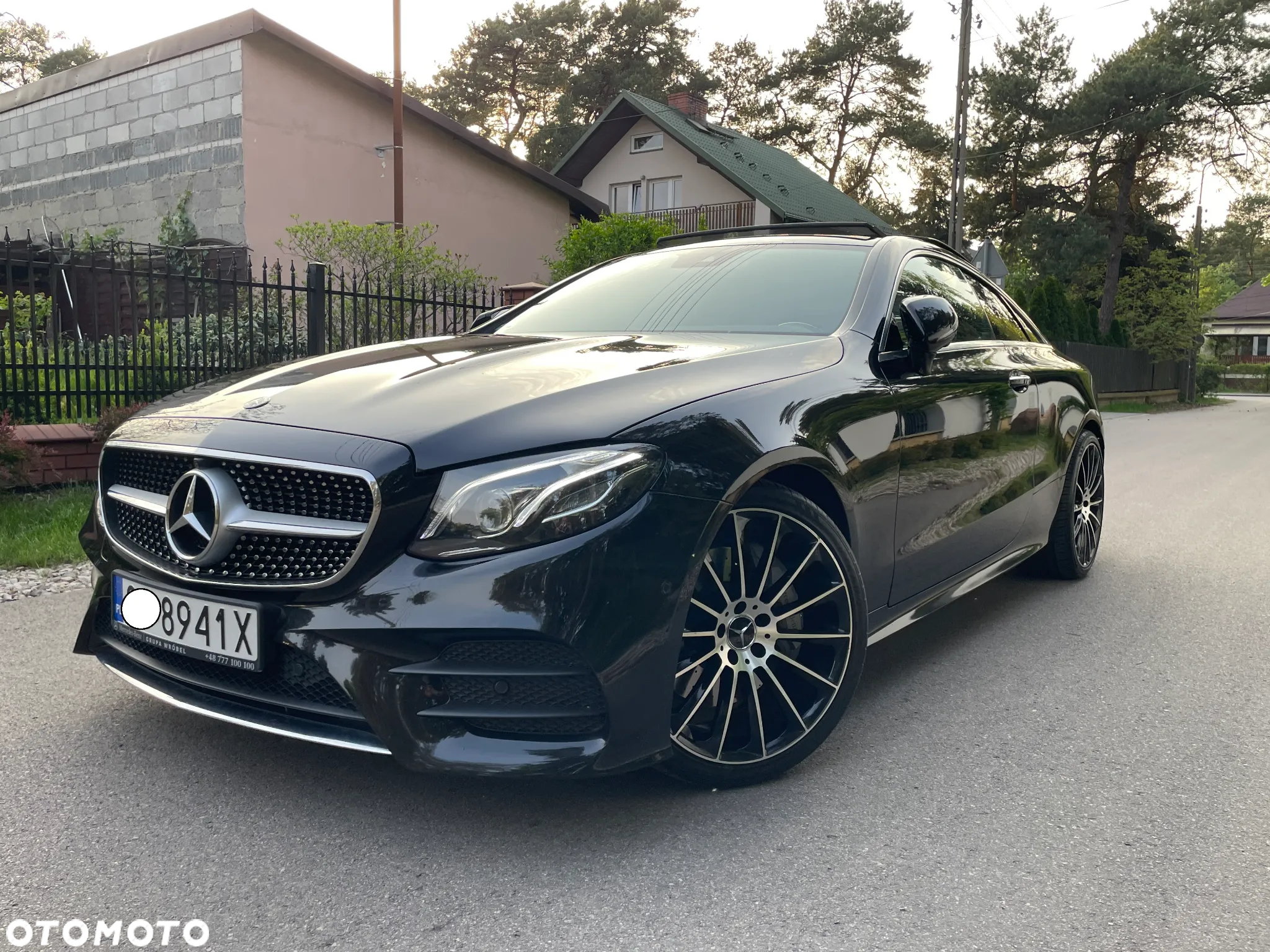 Mercedes-Benz Klasa E 300 Coupe 9G-TRONIC - 28