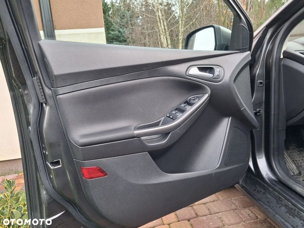 Ford Focus 1.5 EcoBoost Trend ASS - 27