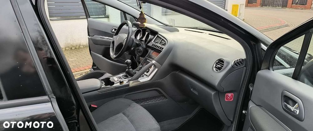 Peugeot 3008 - 31