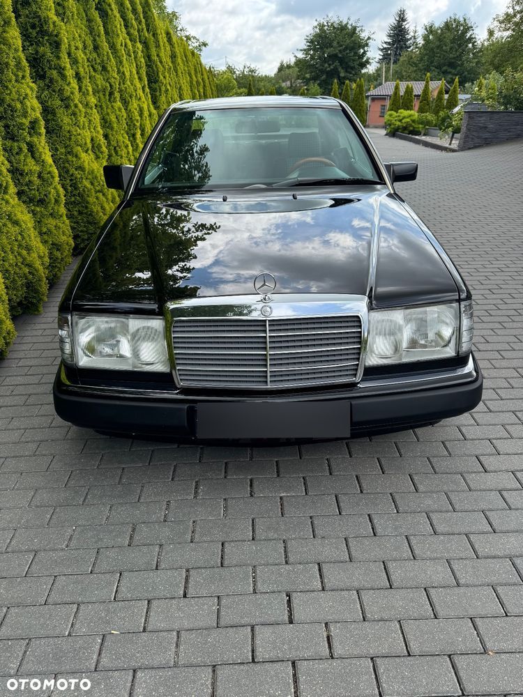 Mercedes-Benz W124 (1984-1993) - 8