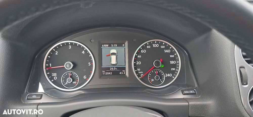 Volkswagen Tiguan - 16