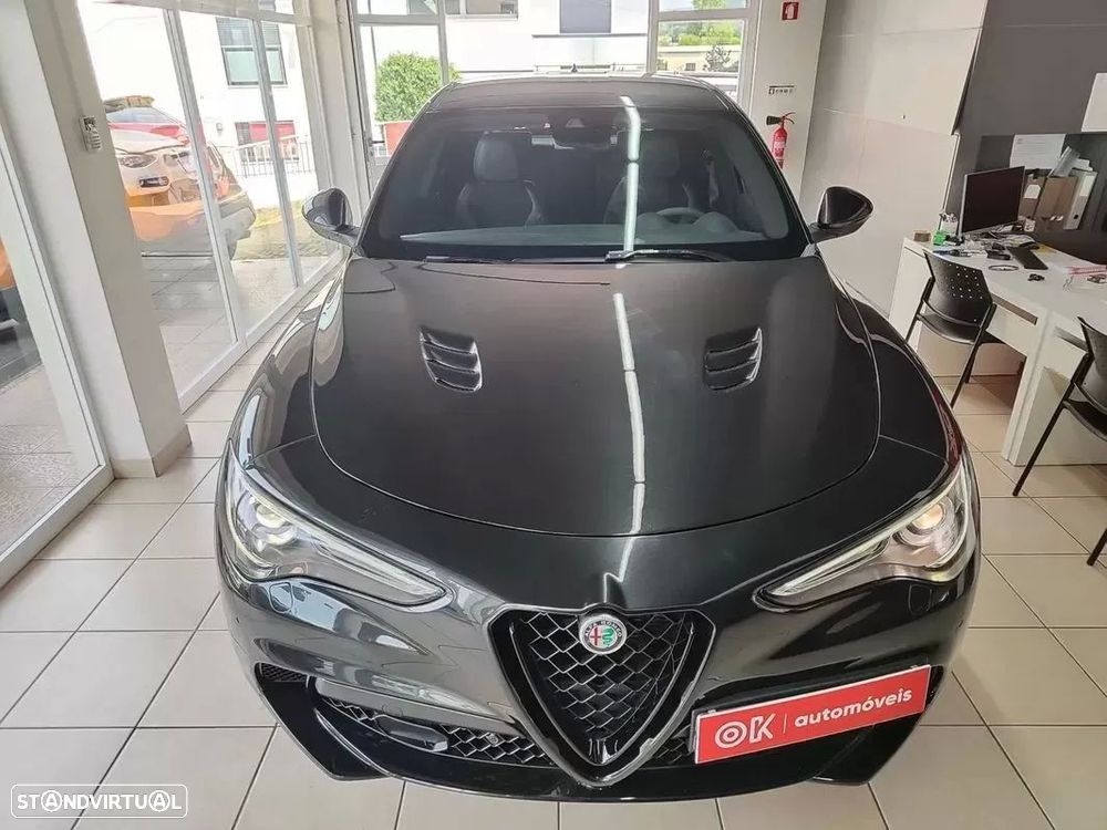 Alfa Romeo Stelvio 2.9 T Quadrifoglio AT8 Q4 - 4