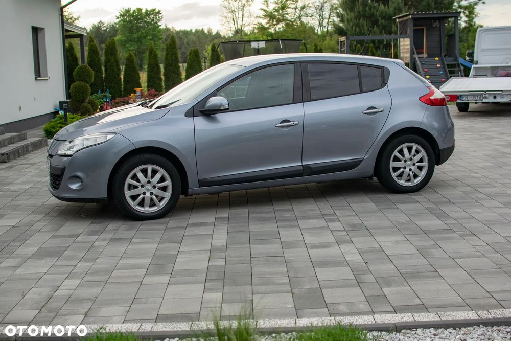 Renault Megane - 24
