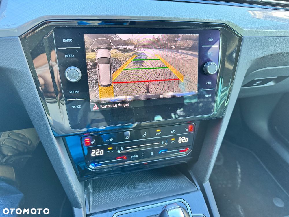 Volkswagen Passat 2.0 TDI EVO Elegance DSG - 23