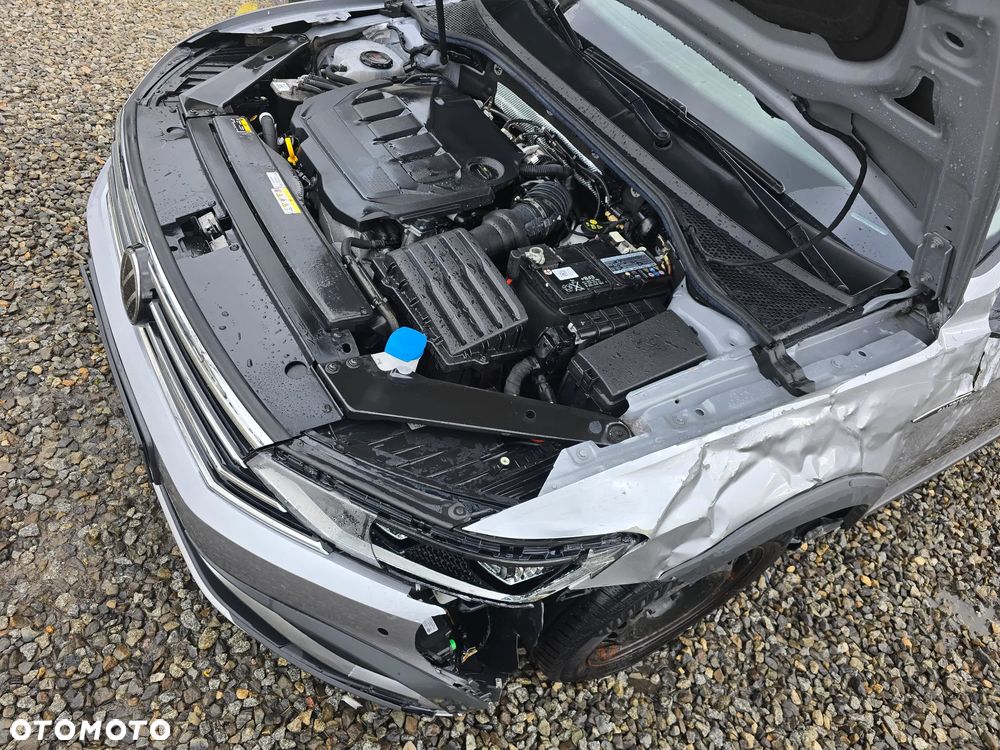 Volkswagen Passat Alltrack 2.0 TDI SCR DSG 4Motion - 3