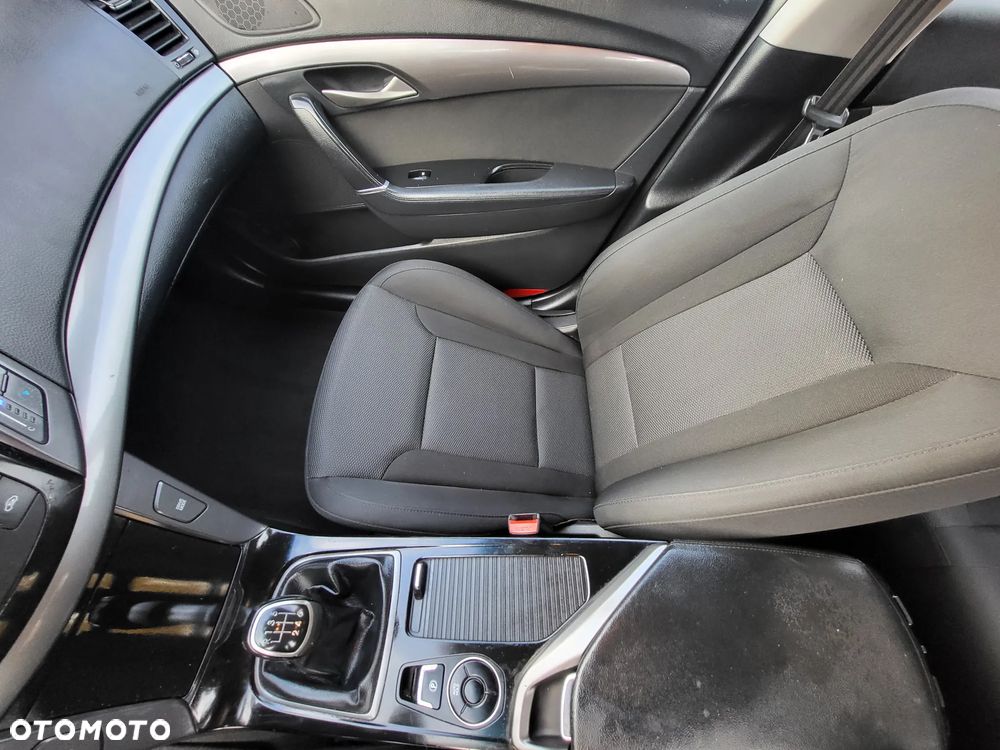 Hyundai i40 1.6 GDI BlueDrive Comfort - 28