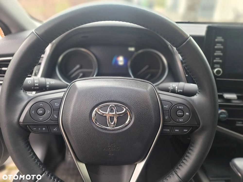 Toyota Camry 2.5 Hybrid Comfort CVT - 5
