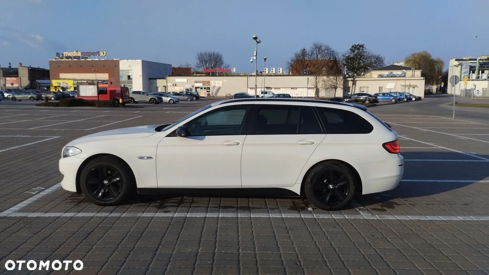 BMW Seria 5 520d - 6