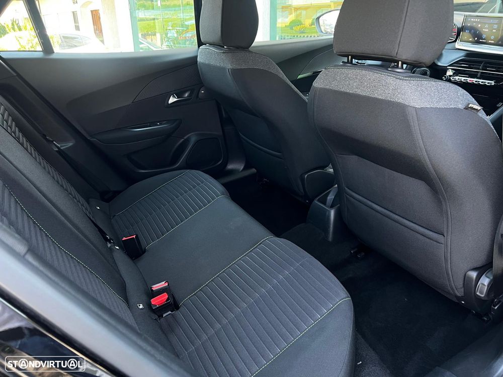 Peugeot 2008 1.2 PureTech Active Pack - 15