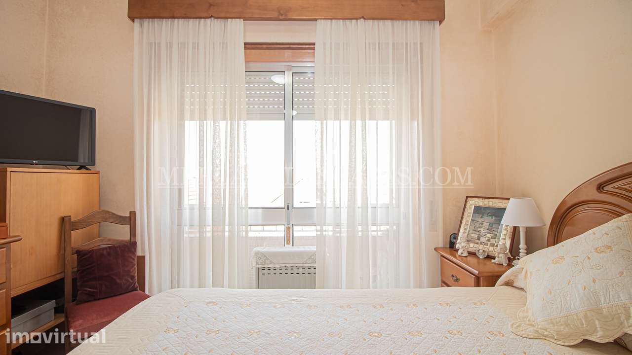 Apartamento T2 Espinho centro cidade rua 14 com 35 - Grande imagem: 4/13