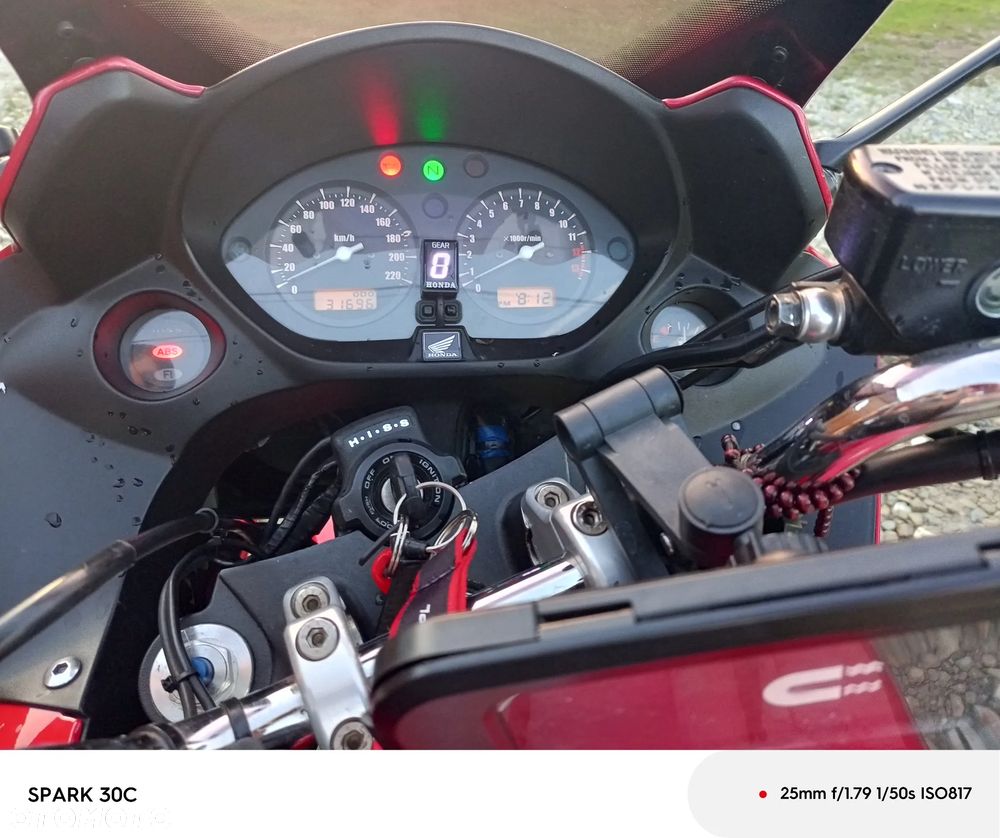 Honda CBF - 8