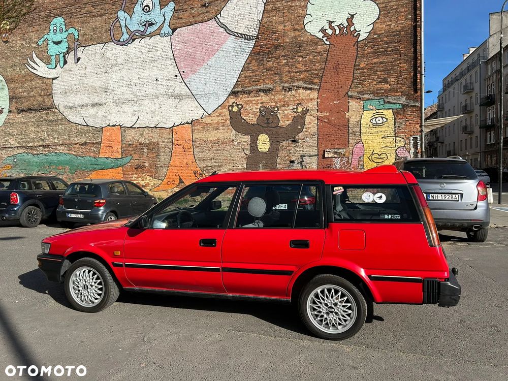 Toyota Corolla 1.6 Si - 17