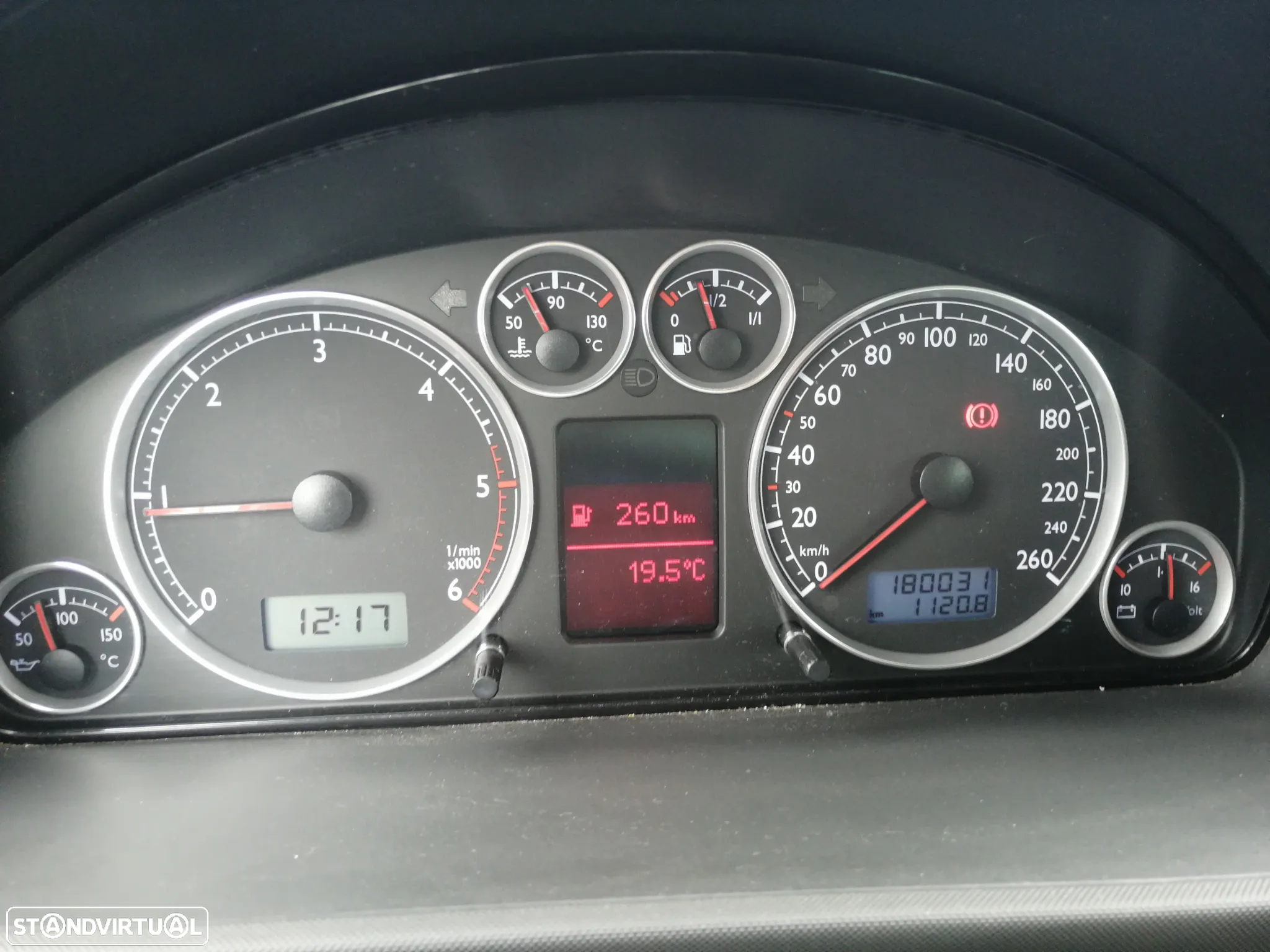 VW Sharan - 7
