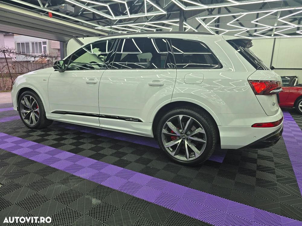 Audi Q7 3.0 60 TFSIe quattro Tiptronic S Line - 7