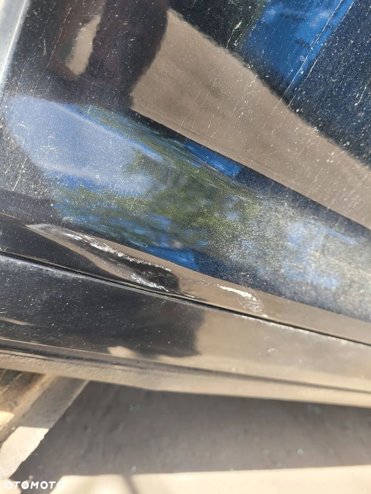 Drzwi kierowcy Audi A3 8p 3D Kod lakieru: LY9B - 3