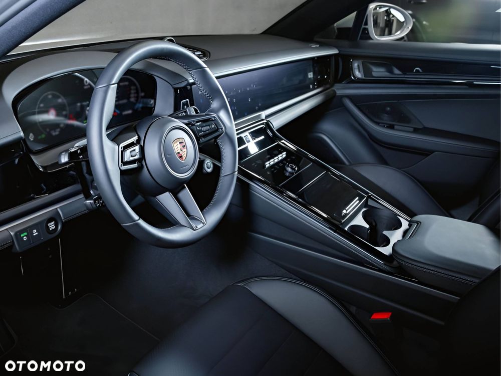 Porsche Panamera 4 - 6