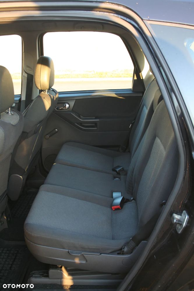 Opel Meriva 1.4 Essentia - 29