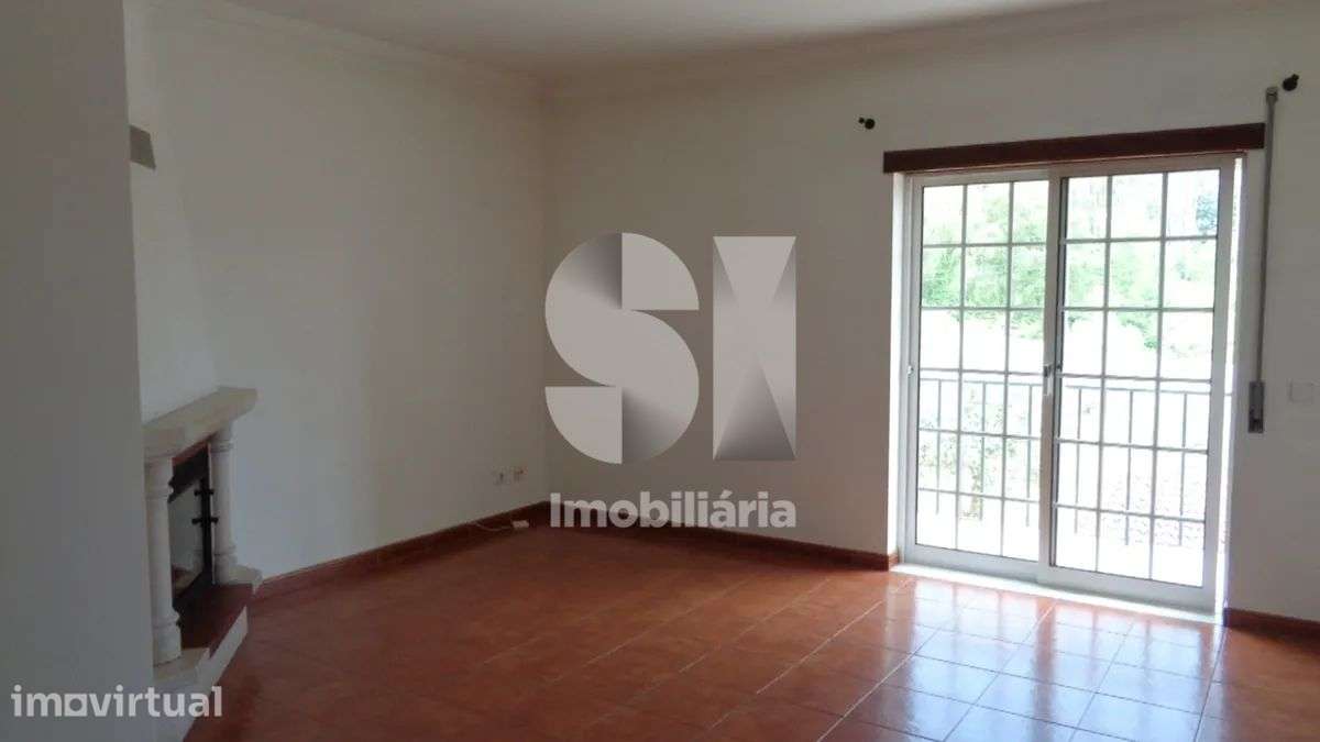 Apartamento T2 c/ garagem - Grande imagem: 5/34
