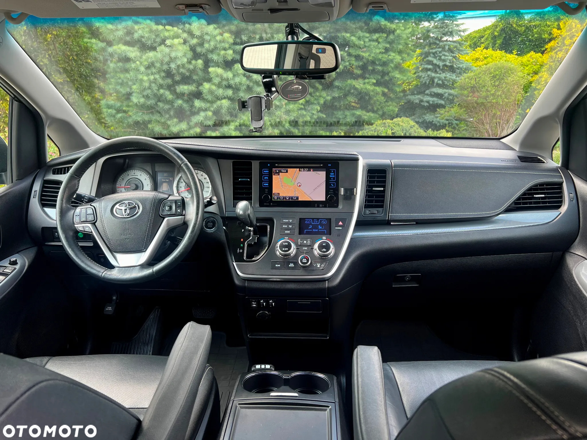 Toyota Sienna 3.5 V6 SE - 13