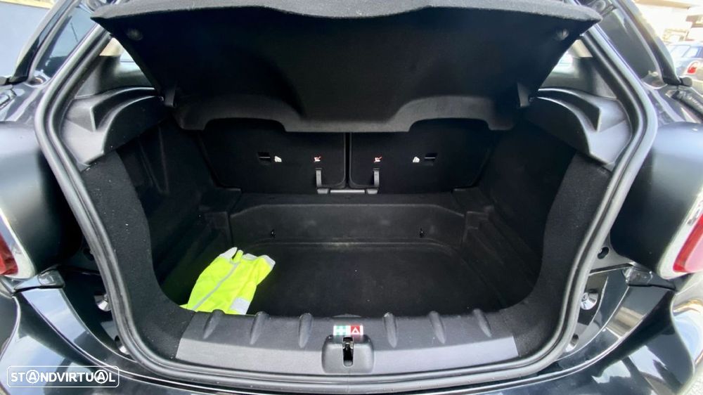 MINI Paceman Cooper D - 26