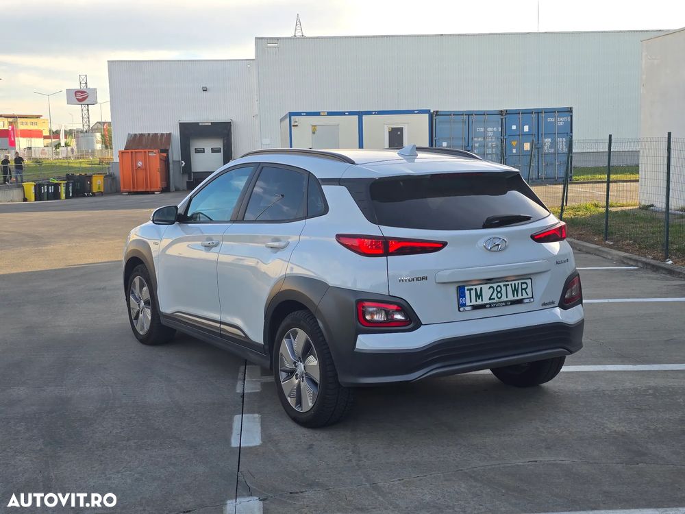 Hyundai KONA 204CP Luxury+ - 3