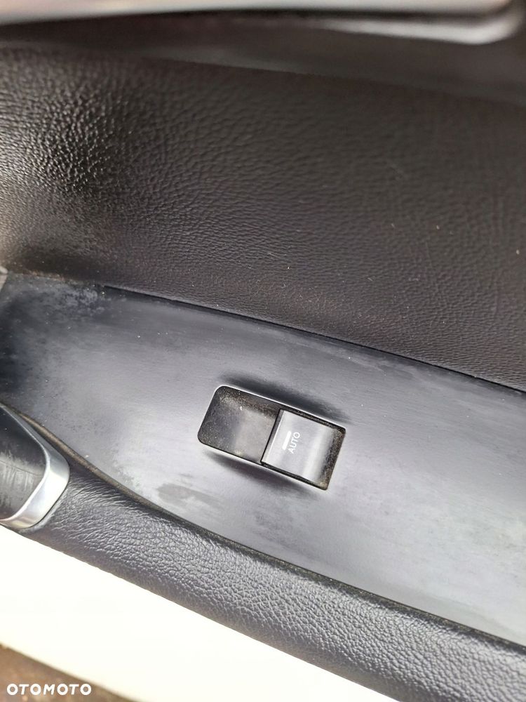 hyundai i40 boczek tapicerka drzwi prawa przód europa 2011- - 2