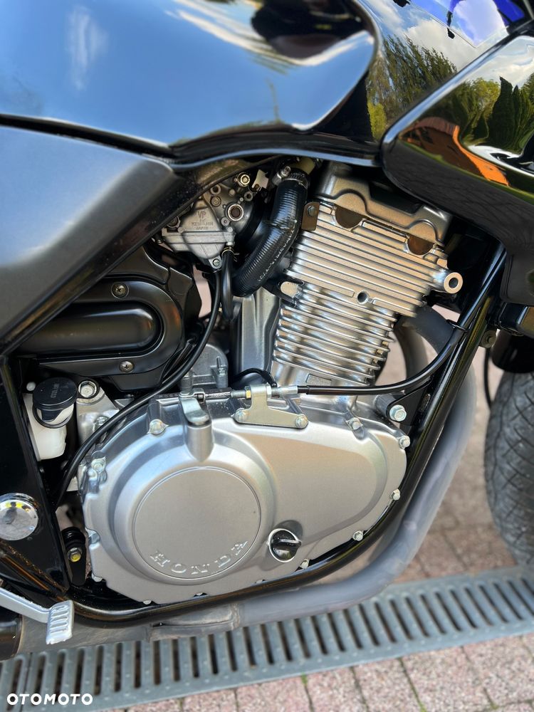 Honda CB - 13