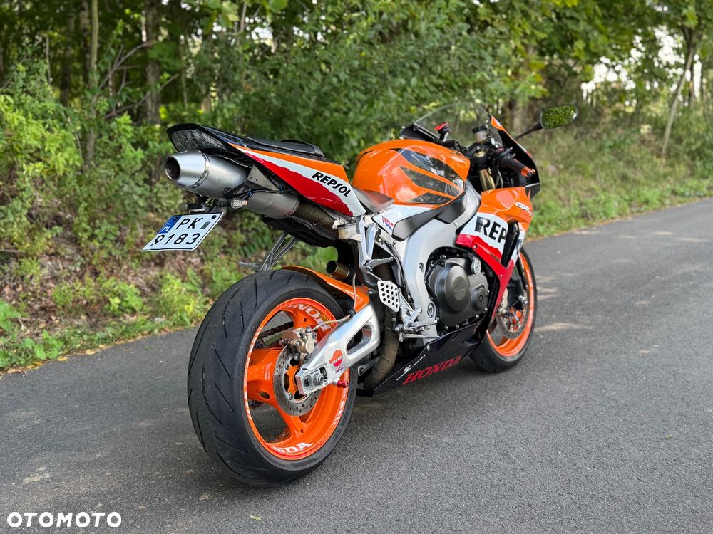 Honda CBR - 3