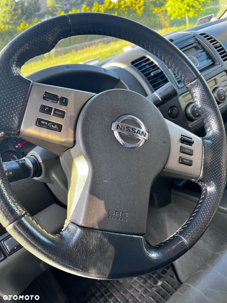 Nissan NAVARA - 18