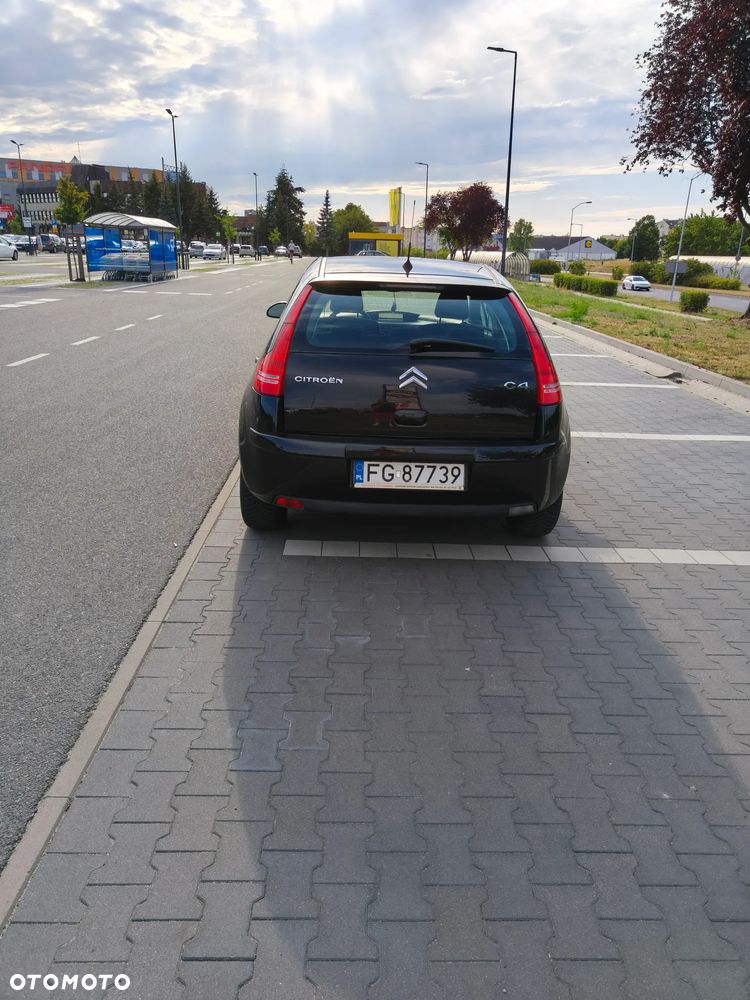 Citroën C4 1.4 16V SX - 5