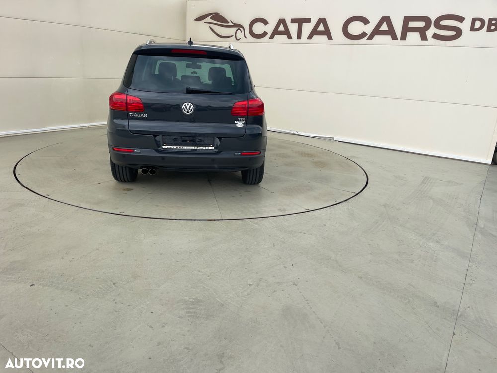 Volkswagen Tiguan 2.0 TDI SCR BlueMotion Technology Sport & Style - 14