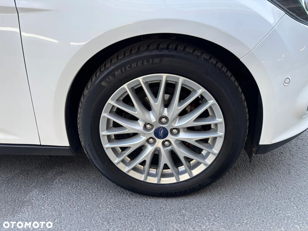 Ford Focus 1.0 EcoBoost Start-Stopp-System Ambiente - 27
