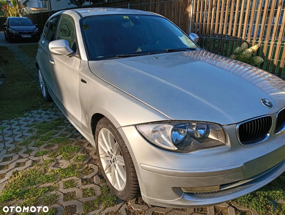 BMW Seria 1 118d - 9