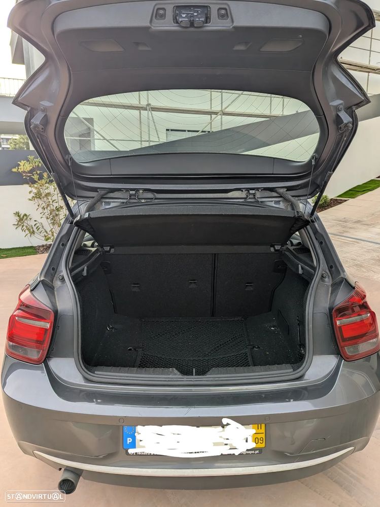 BMW 118 d Line Urban - 15