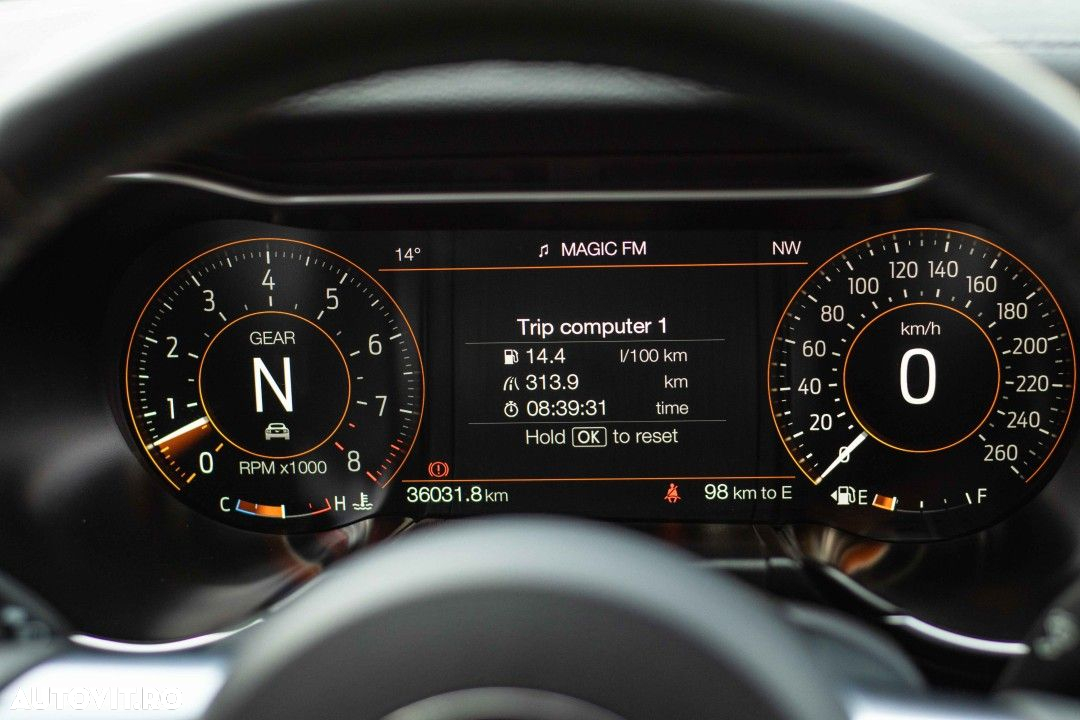 Ford Mustang - 29