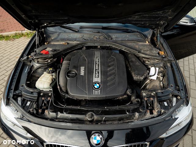 BMW Seria 3 335d xDrive Sport-Aut Luxury Line - 16