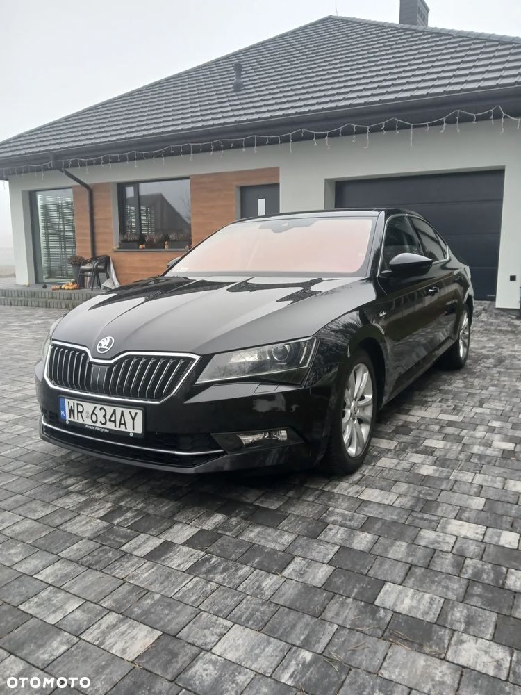 Skoda Superb 2.0 TDI DSG L&K - 2