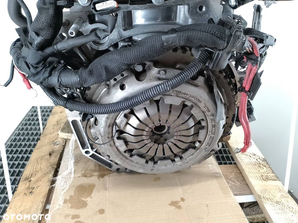 SILNIK RENAULT CAPTUR H4BB408 0.9 TCE - 4